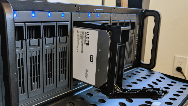 Illustration for article titled Drive Shucking: A Cheaper Way to Fill Your NAS